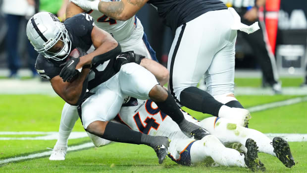 Zamir White vs Denver Broncos